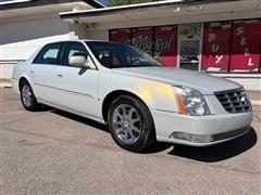 2010 Cadillac DTS 