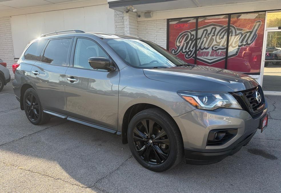 2018 Nissan Pathfinder 4x4 SL
