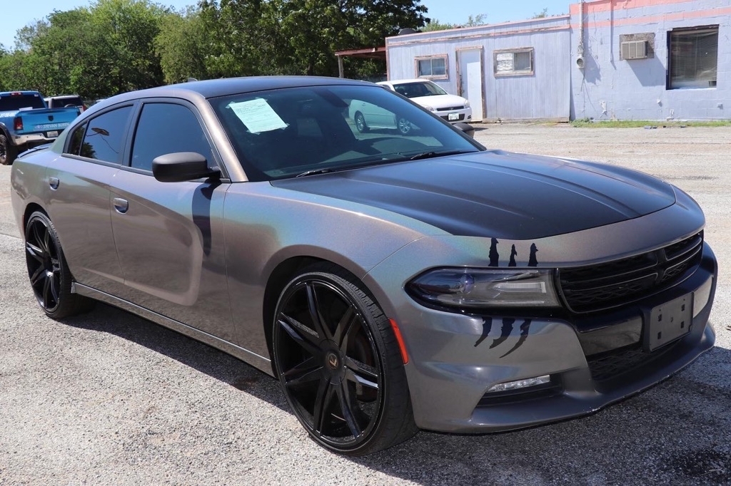 Used 2015 Dodge Charger 4dr Sdn SXT RWD for Sale in Forth Worth TX