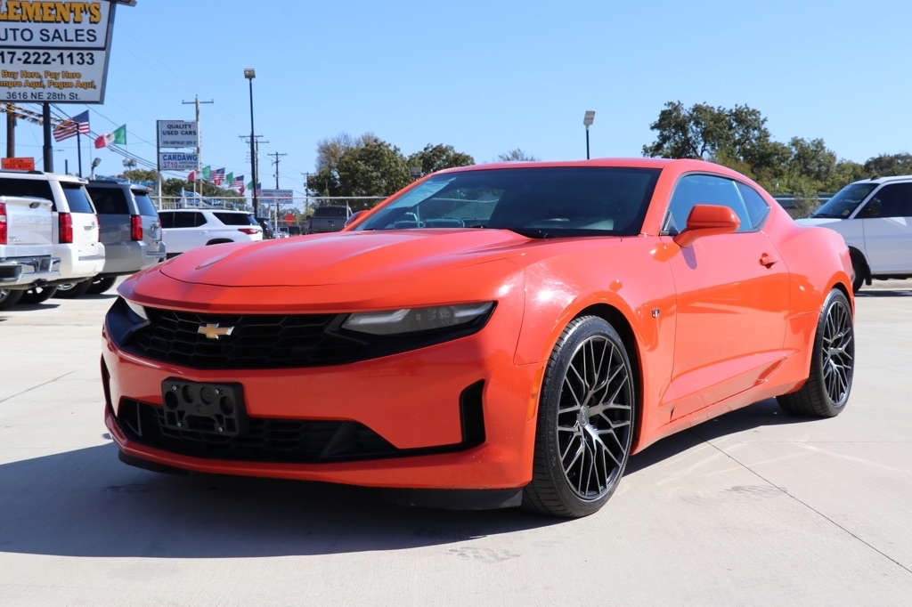 2019 Chevrolet Camaro 2dr Cpe 1LT
