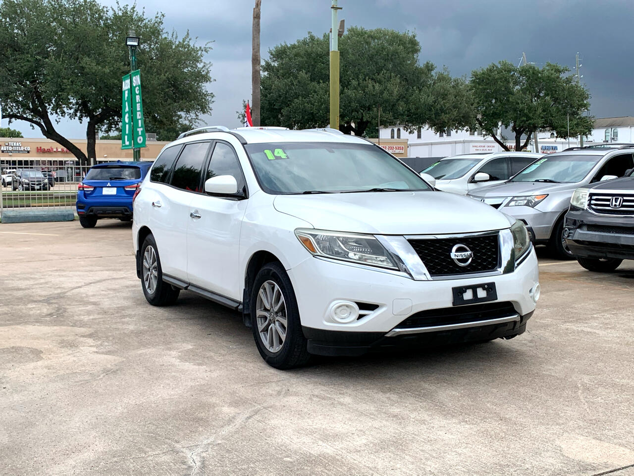 Nissan Pathfinder SL 2WD 2014 Nissan Pathfinder SL 2WD 2014