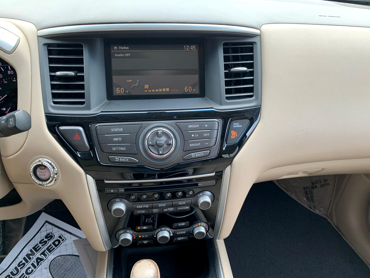 Nissan Pathfinder SL 2WD 2014 Nissan Pathfinder SL 2WD 2014