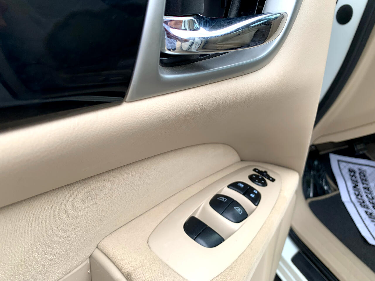 Nissan Pathfinder SL 2WD 2014 Nissan Pathfinder SL 2WD 2014