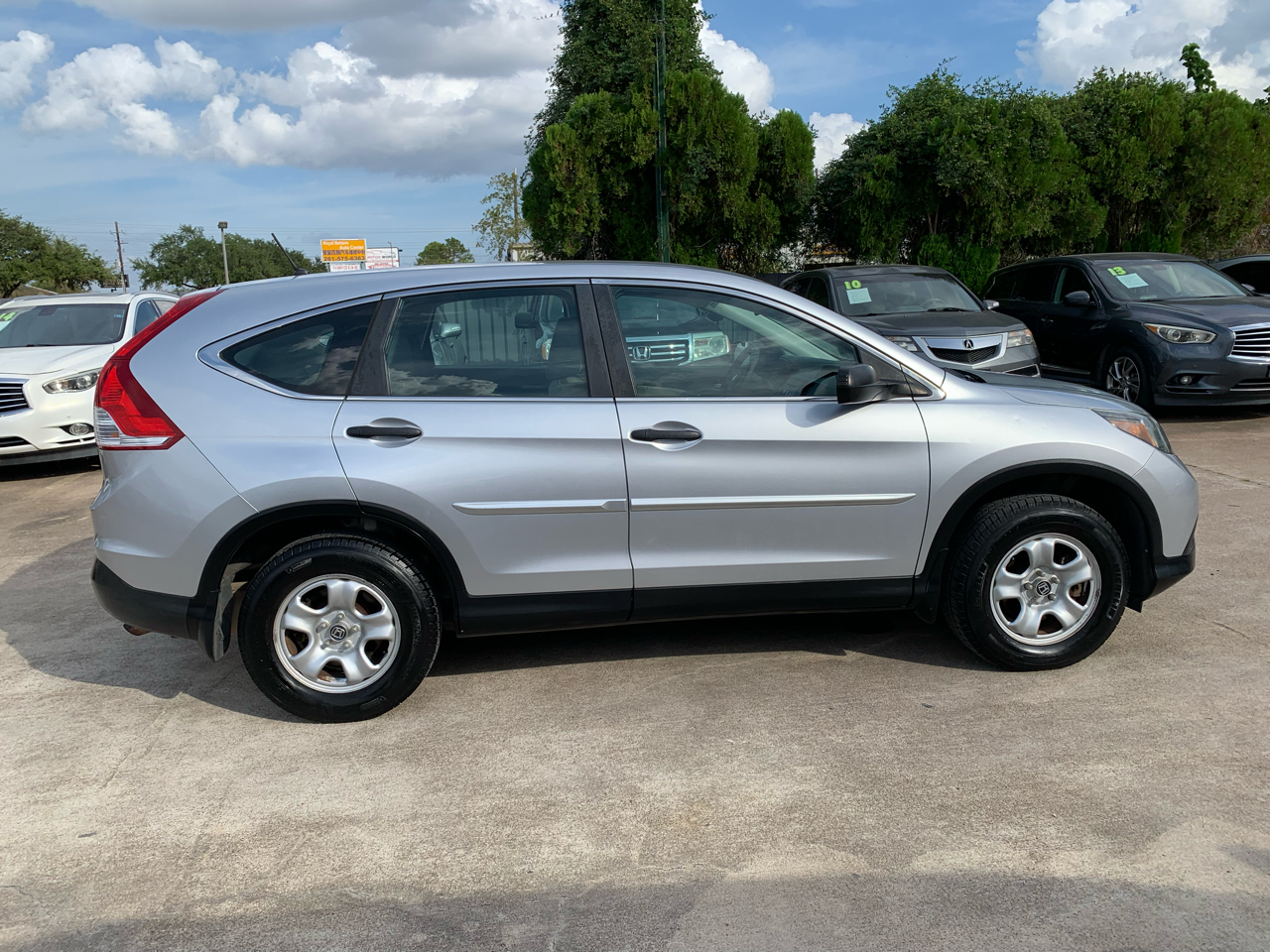 Honda CR-V LX 4WD 5-Speed AT 2014 Honda CR-V LX 4WD 5-Speed AT 2014