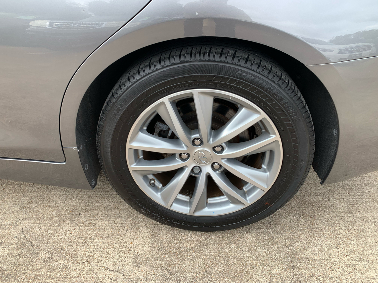 Infiniti Q50 Base 2015