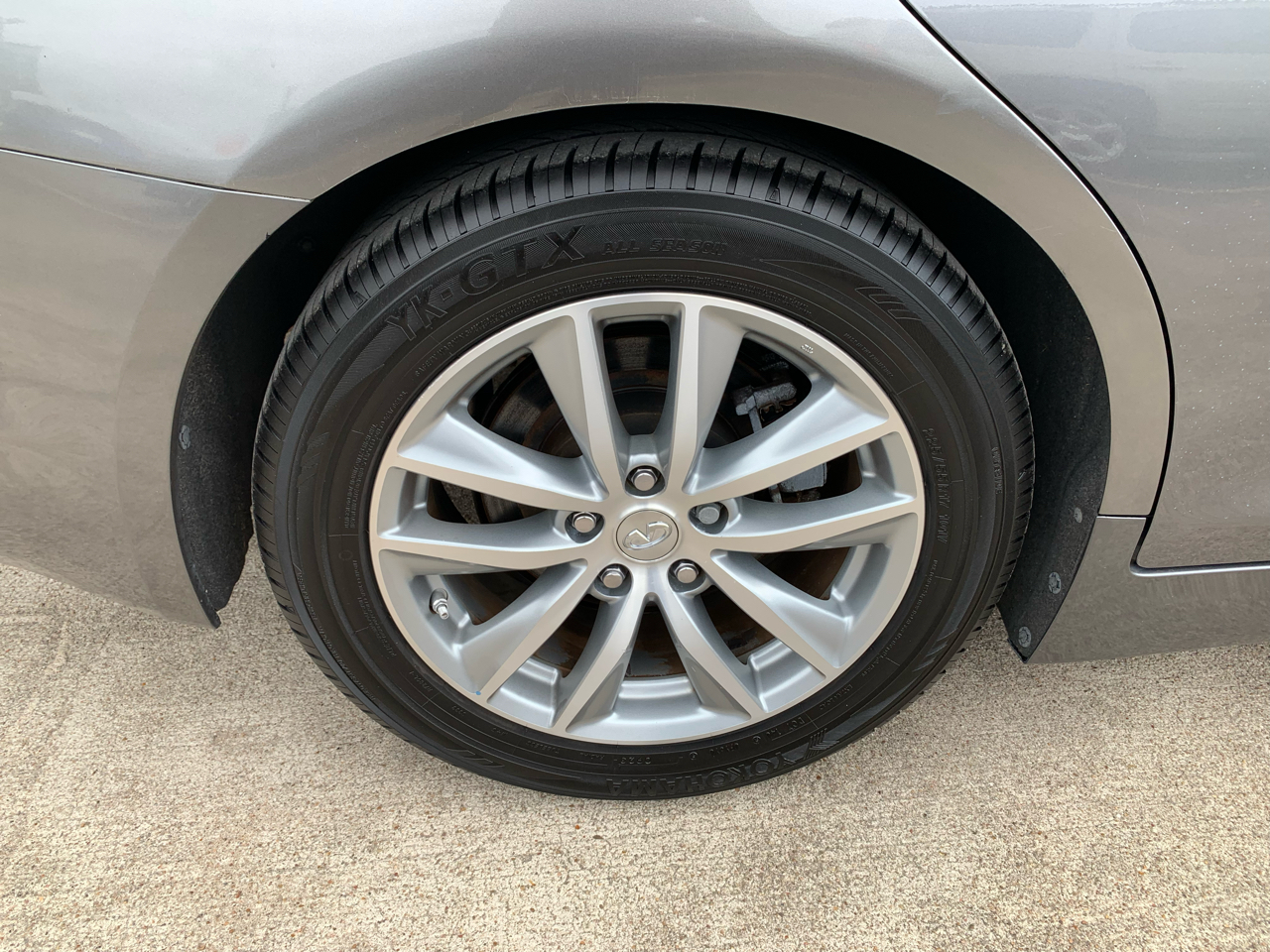 Infiniti Q50 Base 2015