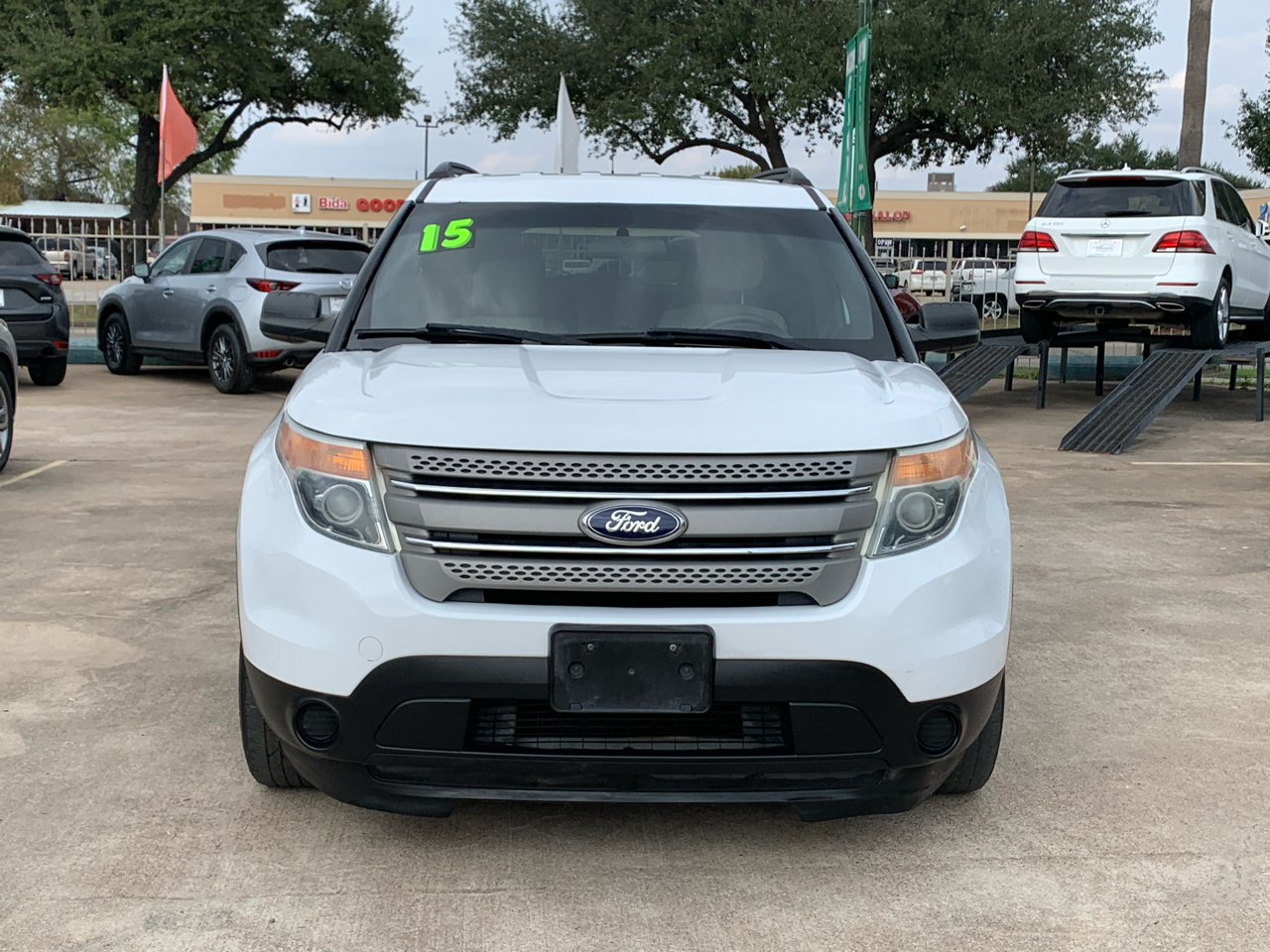 Ford Explorer Base FWD 2015