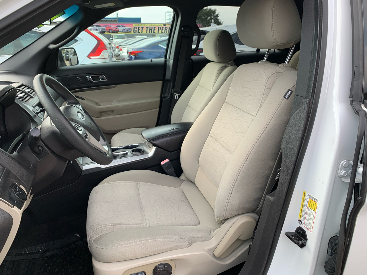 Ford Explorer Base FWD 2015