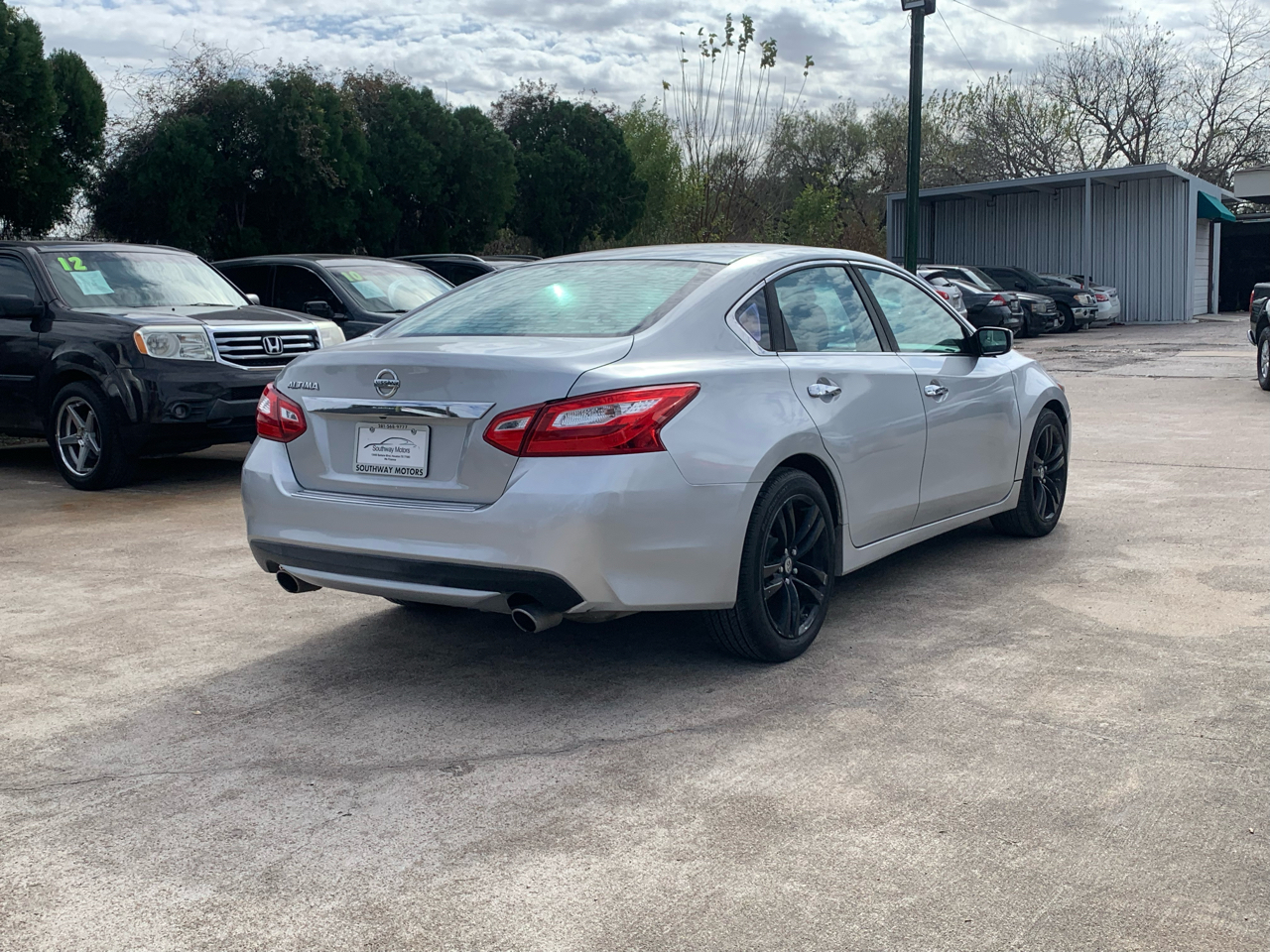 Nissan Altima 2.5 SR 2016