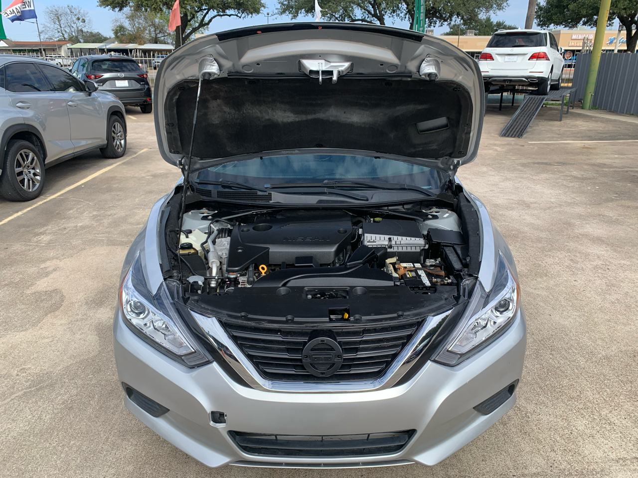 Nissan Altima 2.5 SR 2016