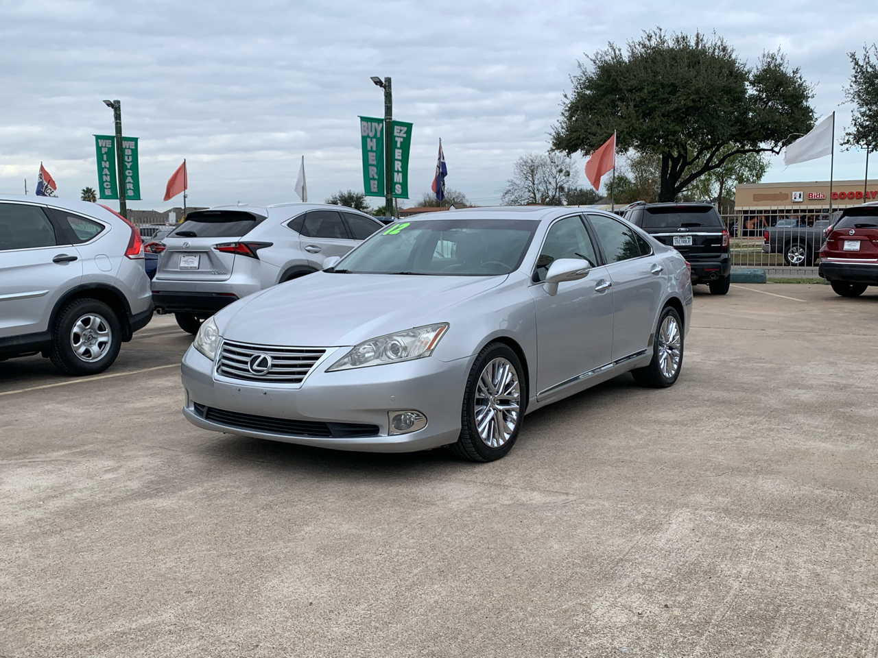 Lexus ES 350 Sedan 2012