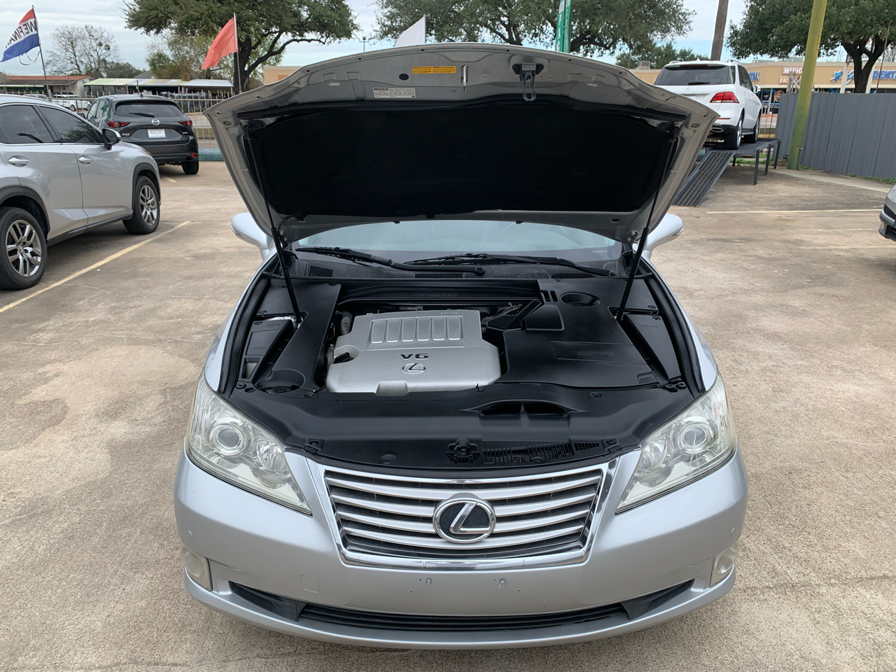 Lexus ES 350 Sedan 2012