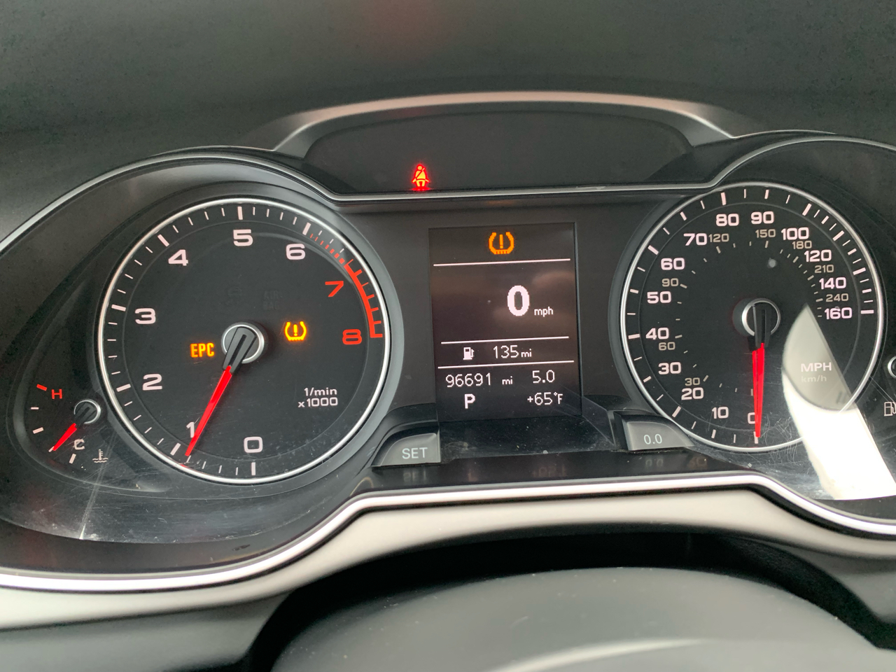 Audi A4 2.0 T Sedan FrontTrak Multitronic 2014