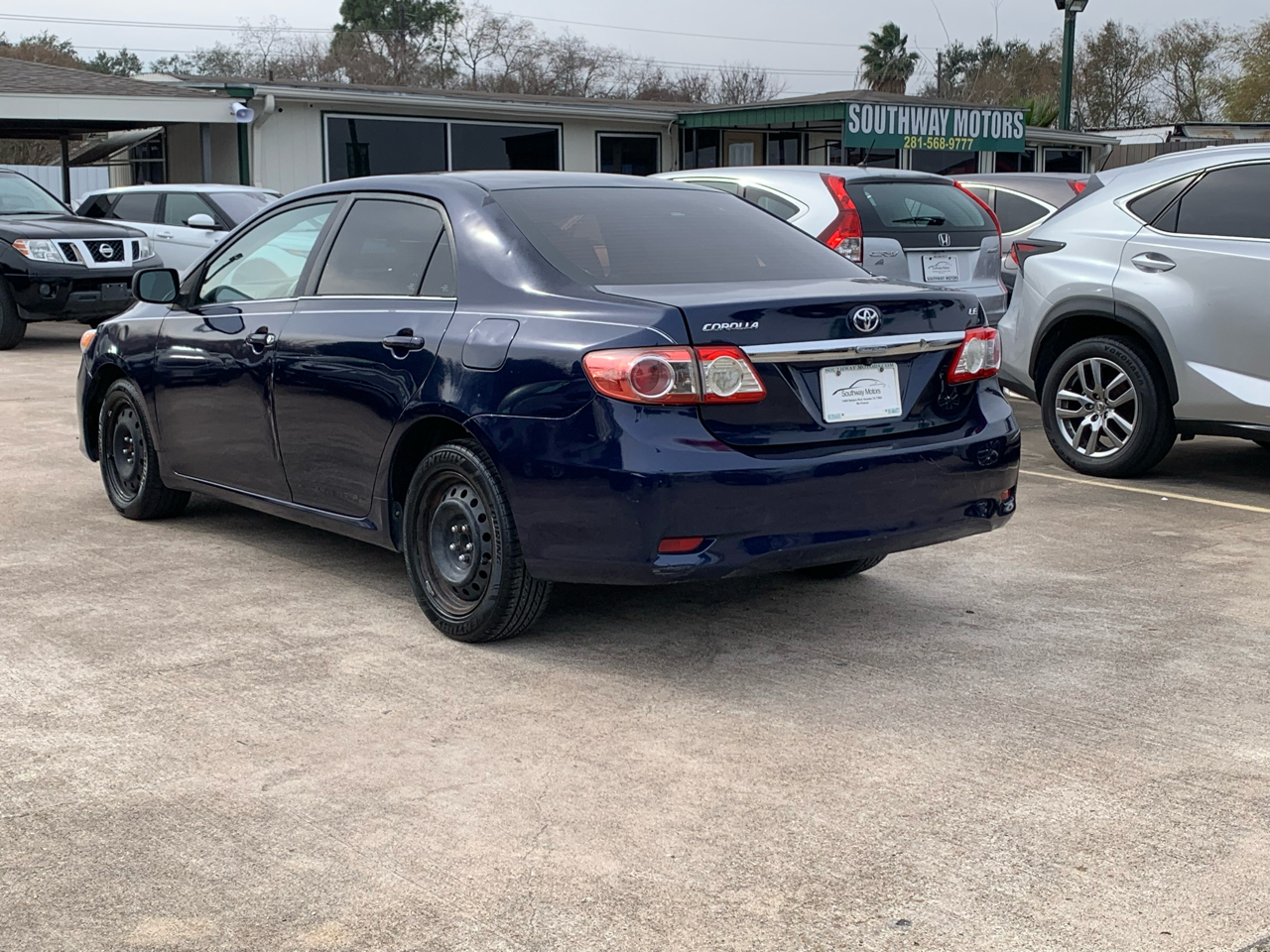 Toyota Corolla L 4-Speed AT 2013