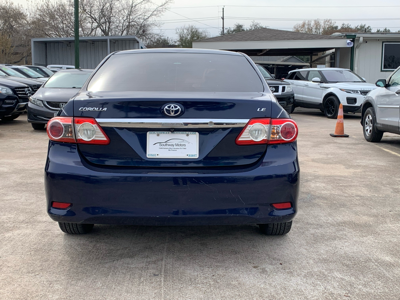 Toyota Corolla L 4-Speed AT 2013
