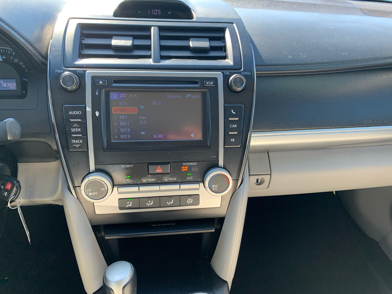 Toyota Camry LE 2014