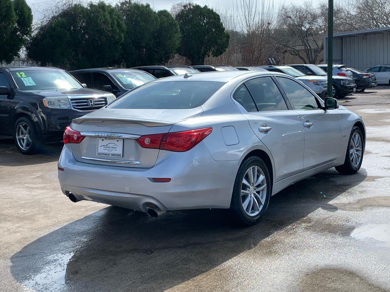 Infiniti Q50 2.0t 2017