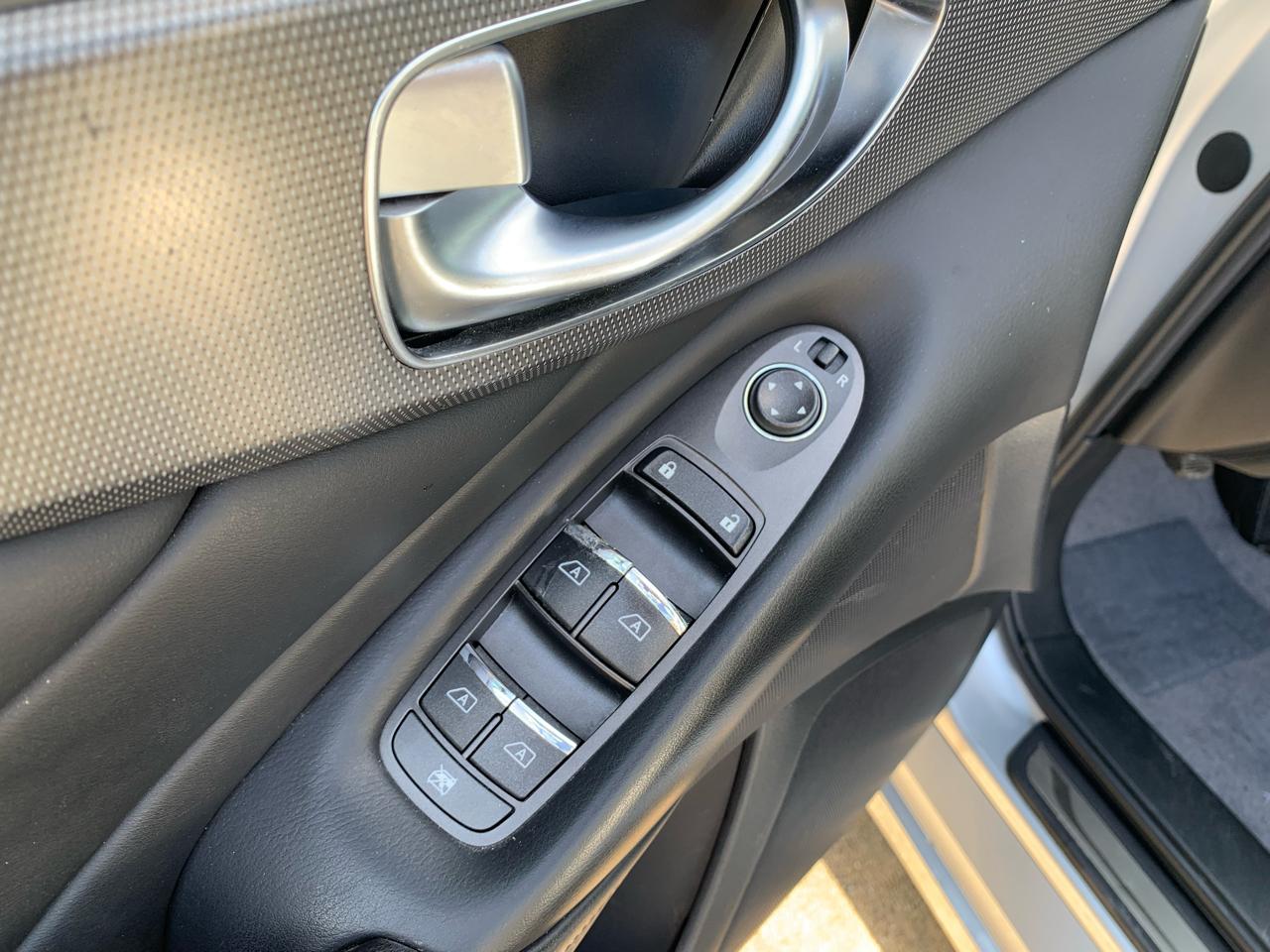 Infiniti Q50 2.0t 2017