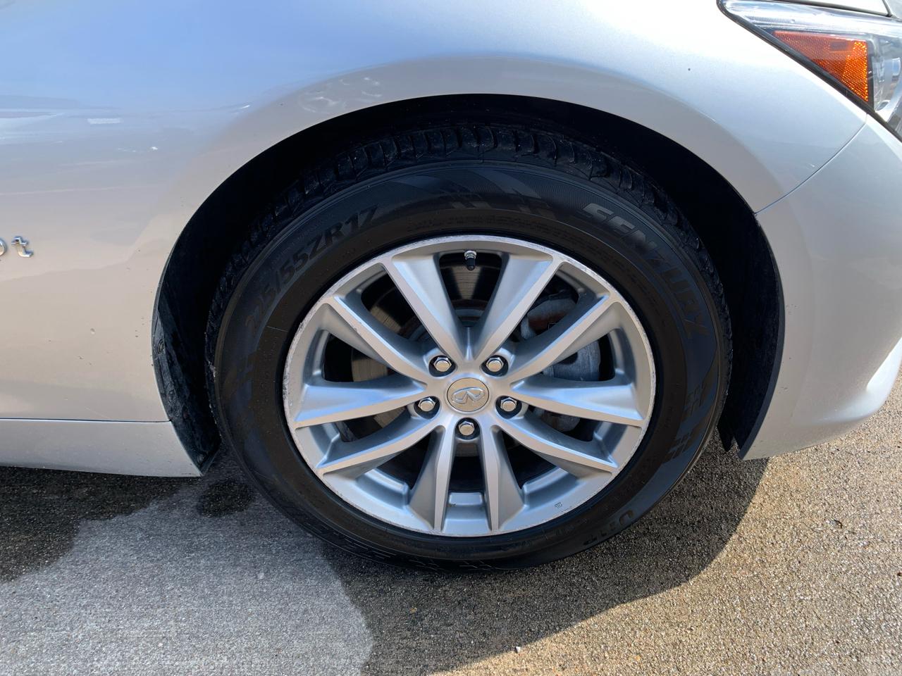 Infiniti Q50 2.0t 2017