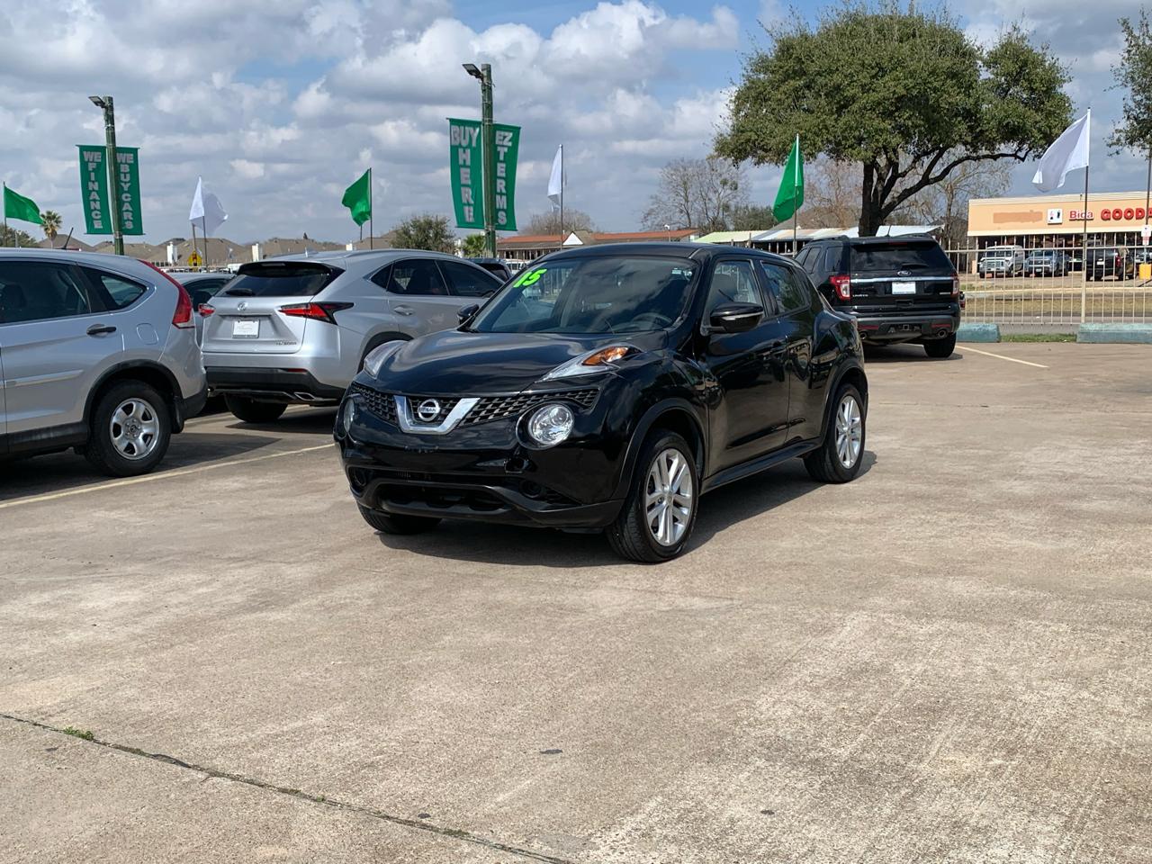 Nissan Juke S FWD 2015