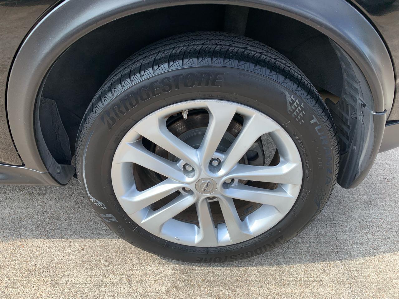 Nissan Juke S FWD 2015