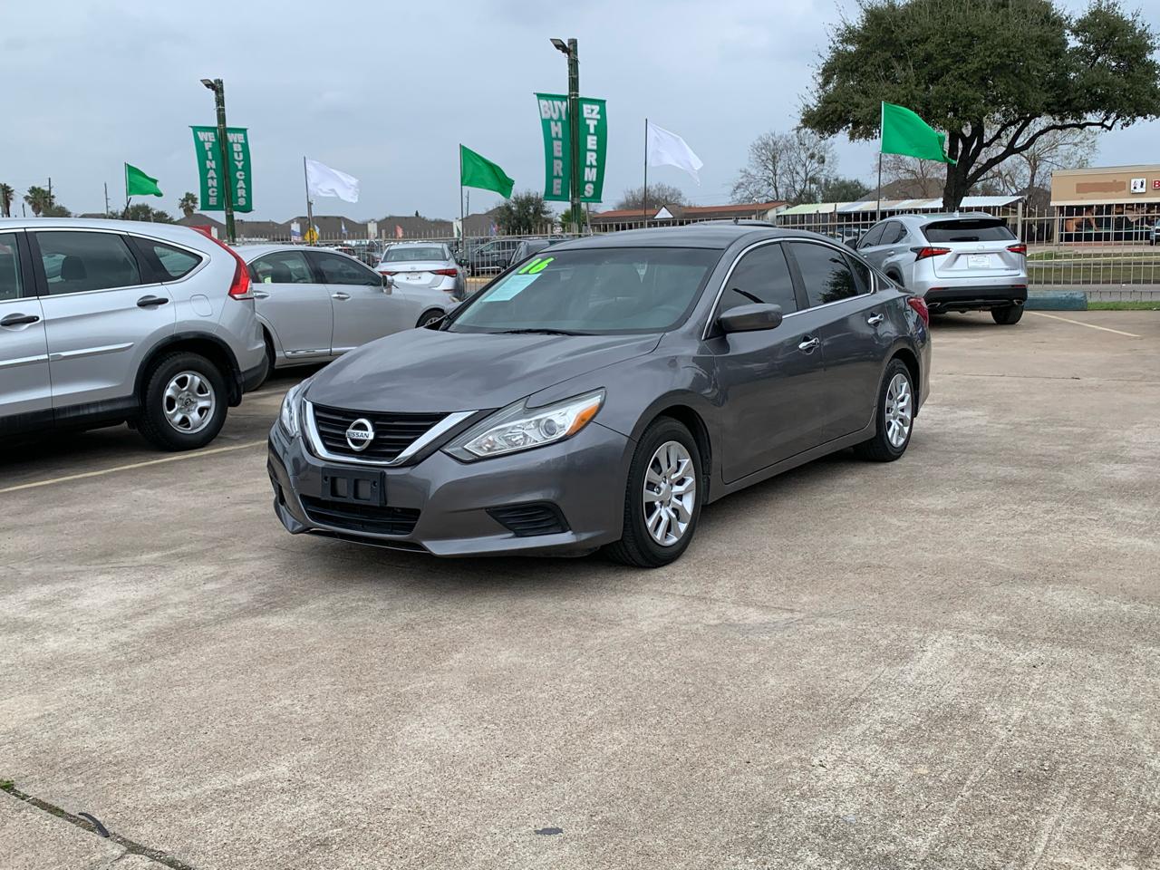 Nissan Altima 2.5 Sedan 2016