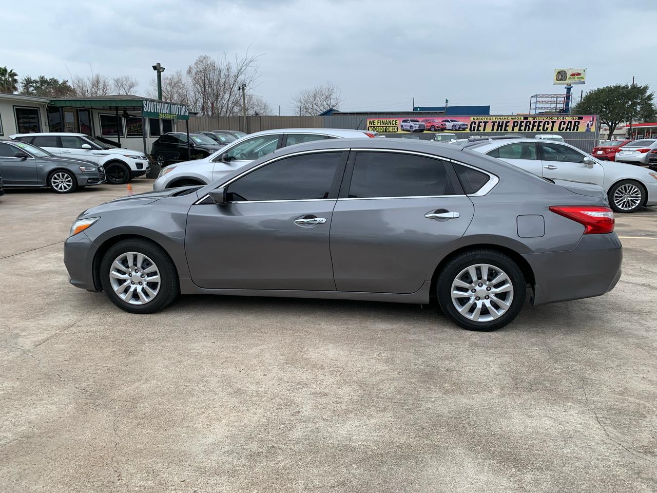 Nissan Altima 2.5 Sedan 2016