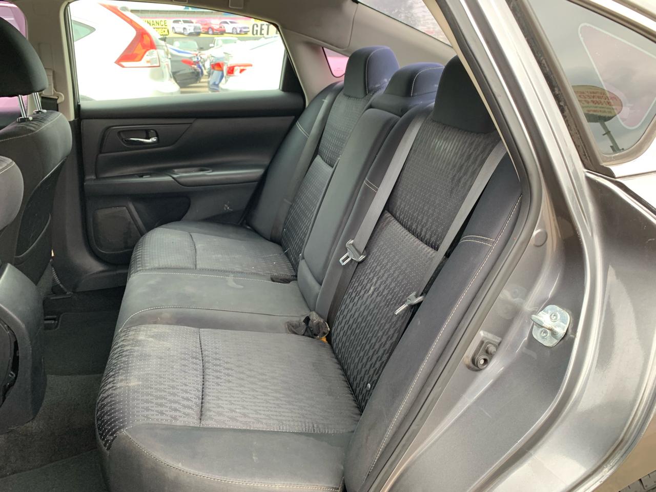 Nissan Altima 2.5 Sedan 2016