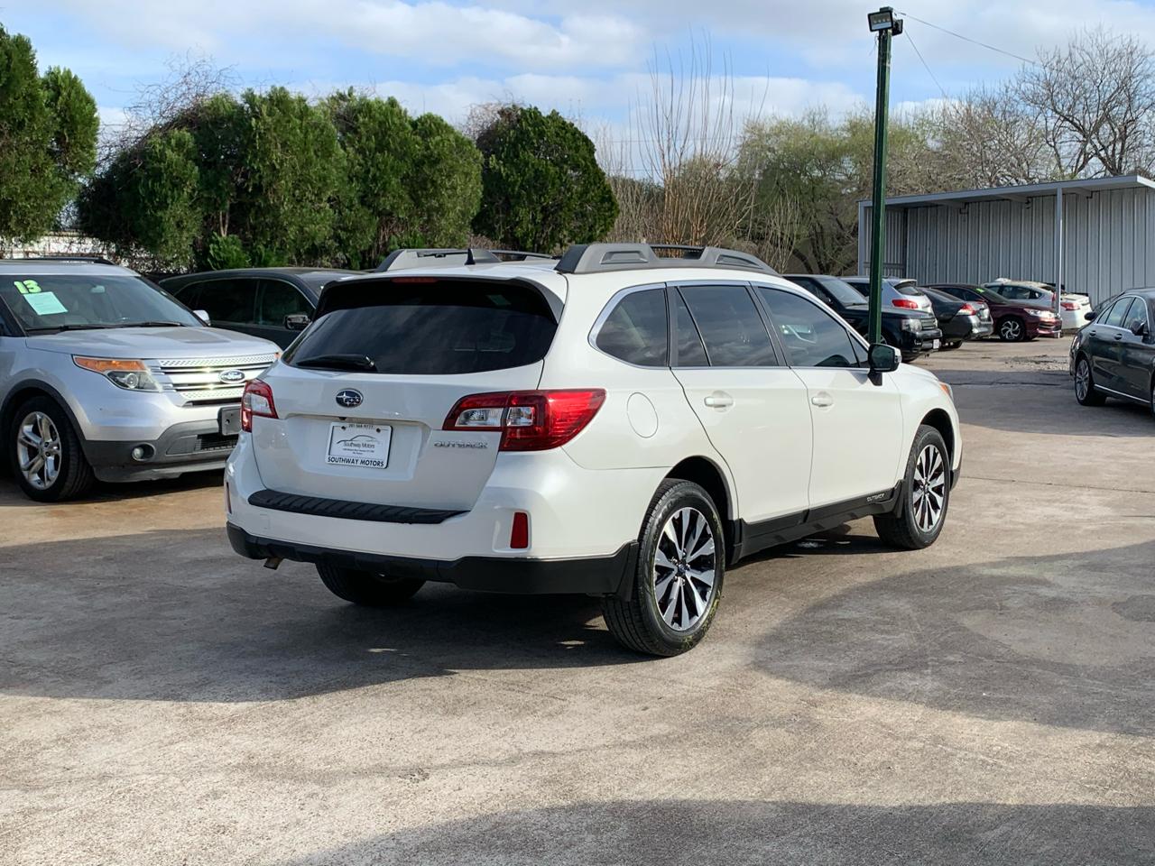 Subaru Outback 2.5i Limited 2016