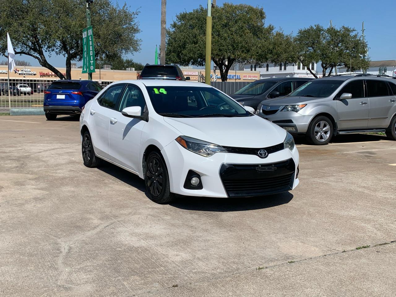 Toyota Corolla S Premium CVT 2014