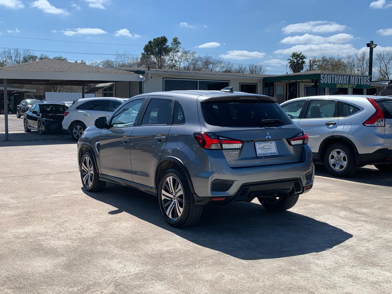 Mitsubishi Outlander Sport 2.0 ES AWD 2021