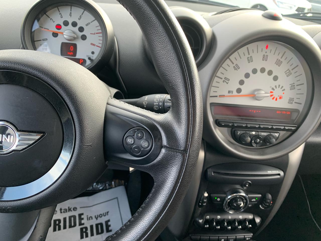 MINI Countryman Base 2012