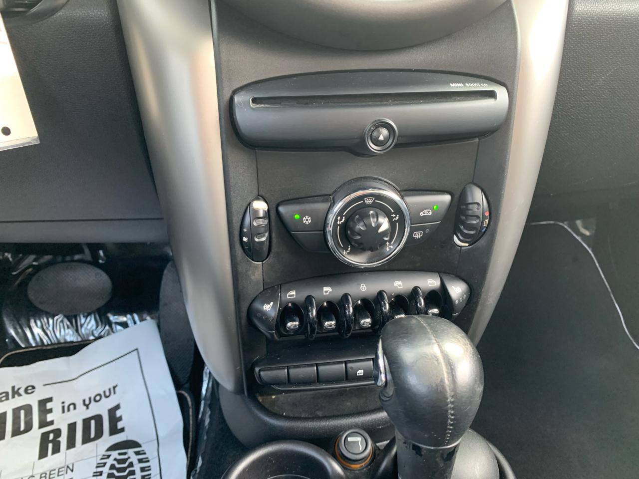 MINI Countryman Base 2012