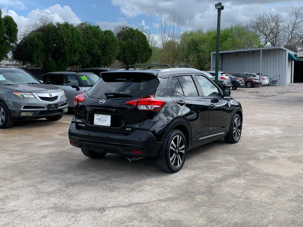 Nissan Kicks SR 2020