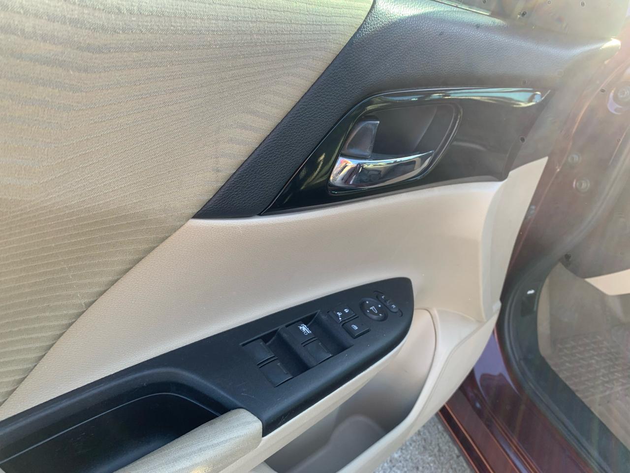 Honda Accord LX Sedan CVT 2016