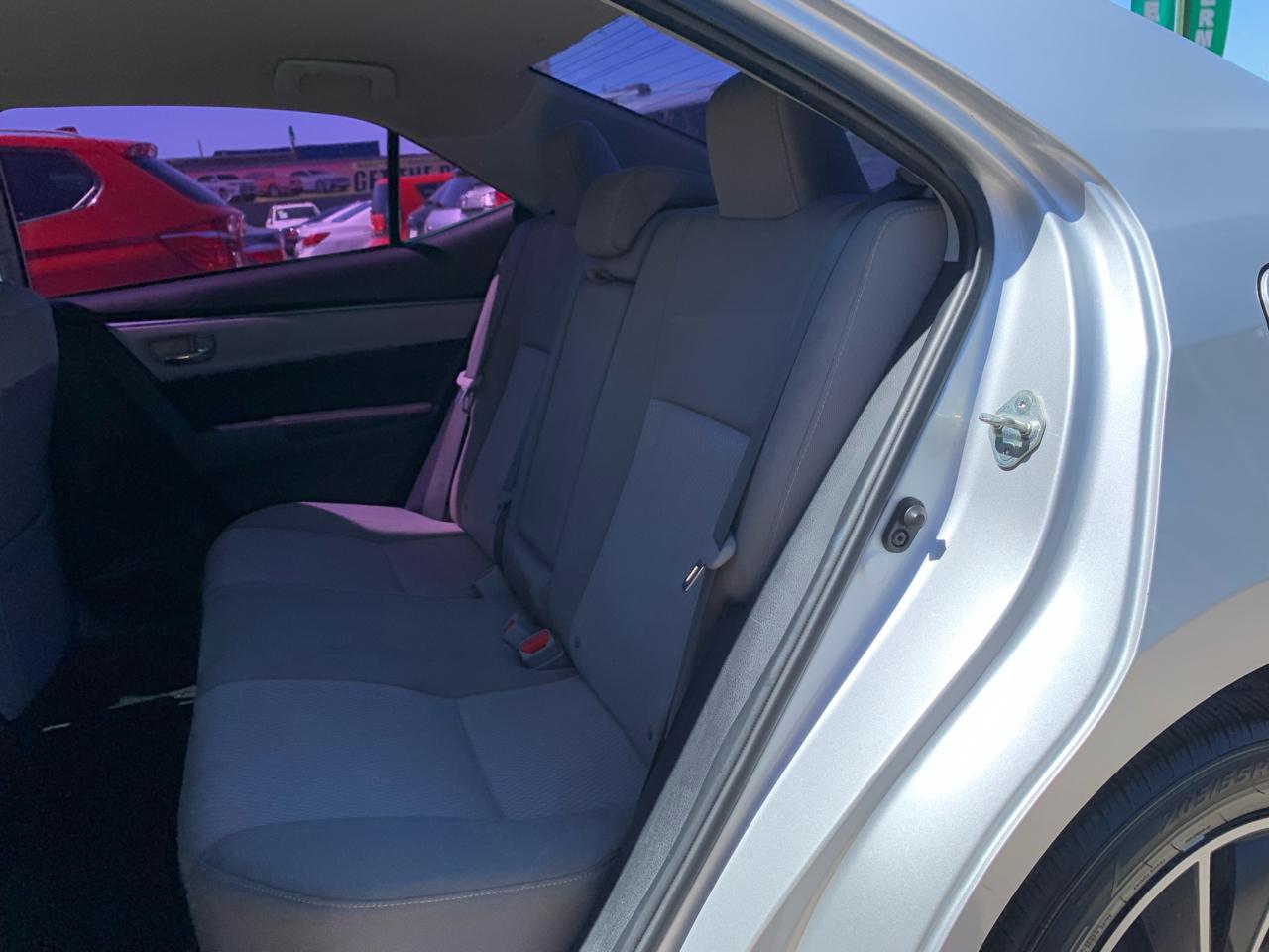 Toyota Corolla S Premium CVT 2015