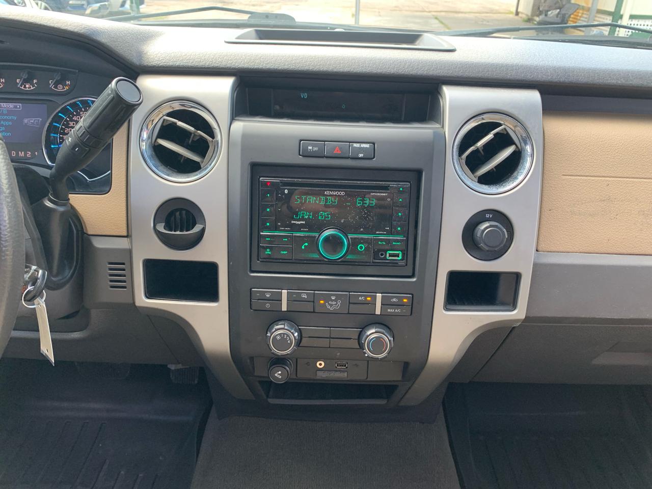 Ford F-150 2WD SuperCrew 139" FX2 2011