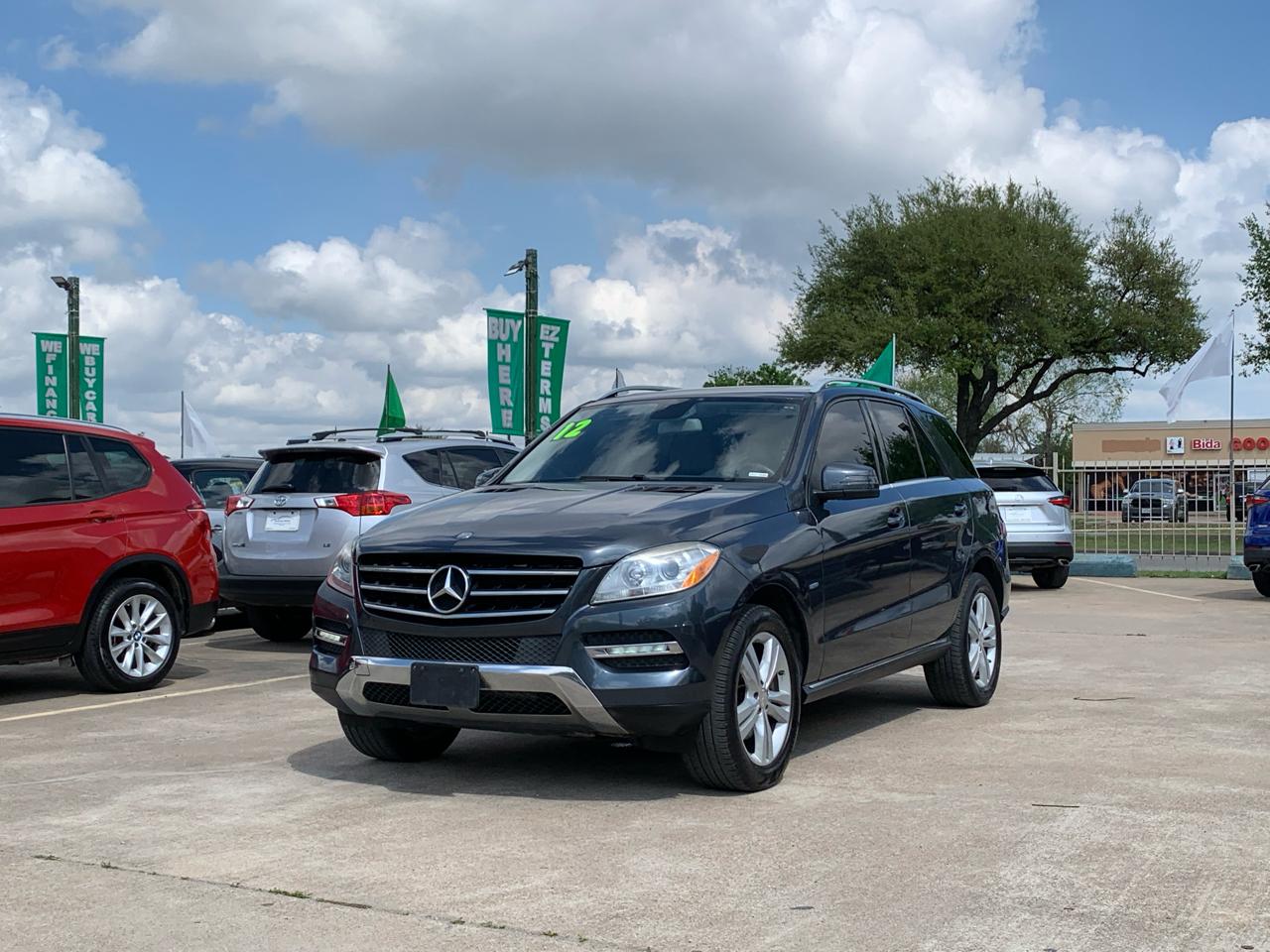 Mercedes-Benz M-Class ML350 4MATIC 2012