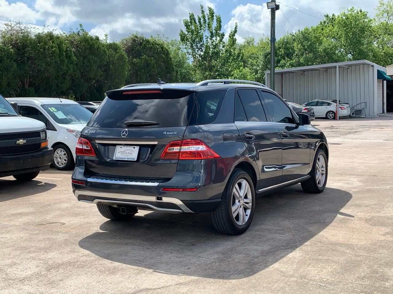 Mercedes-Benz M-Class ML350 4MATIC 2012