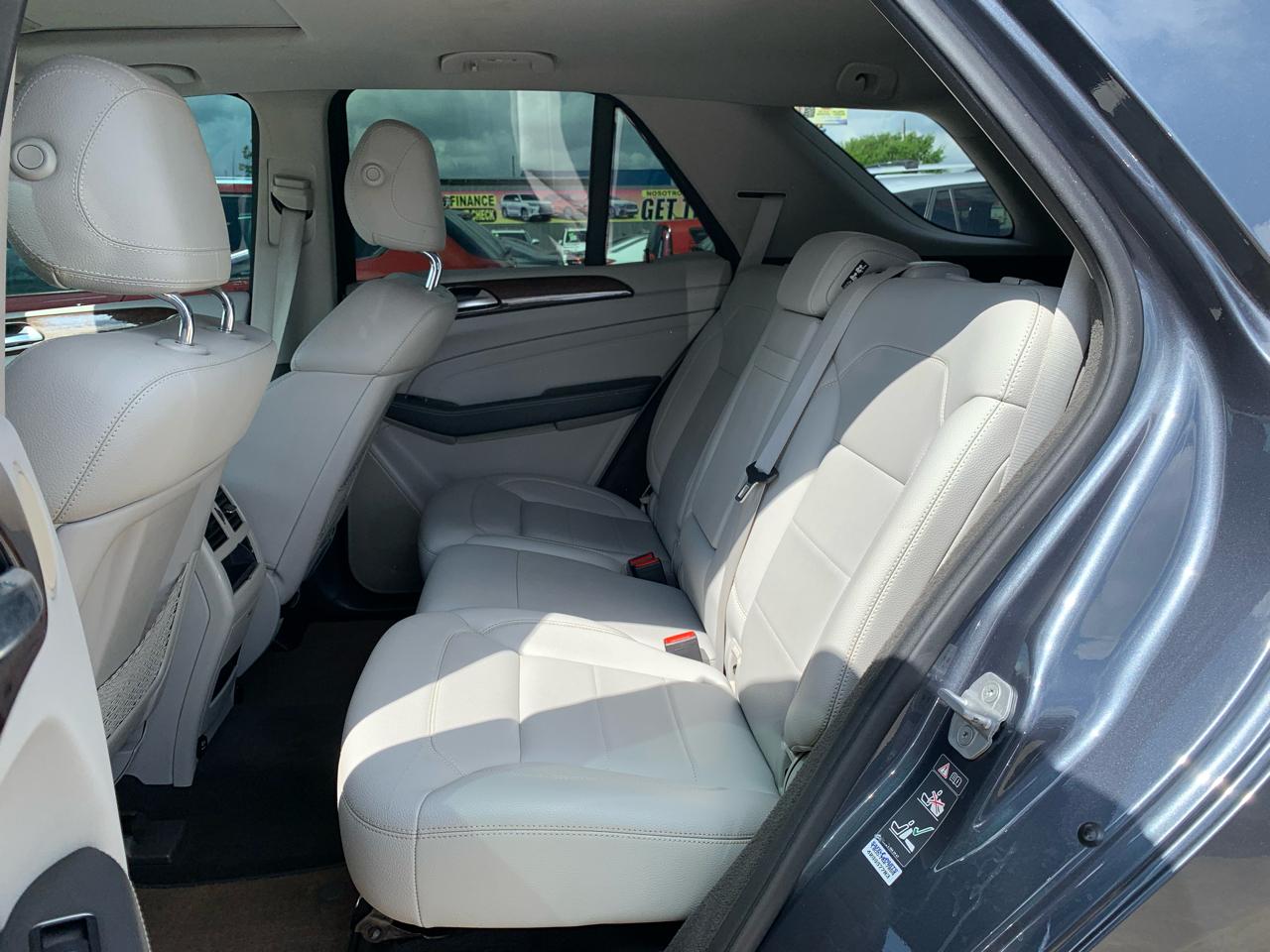 Mercedes-Benz M-Class ML350 4MATIC 2012