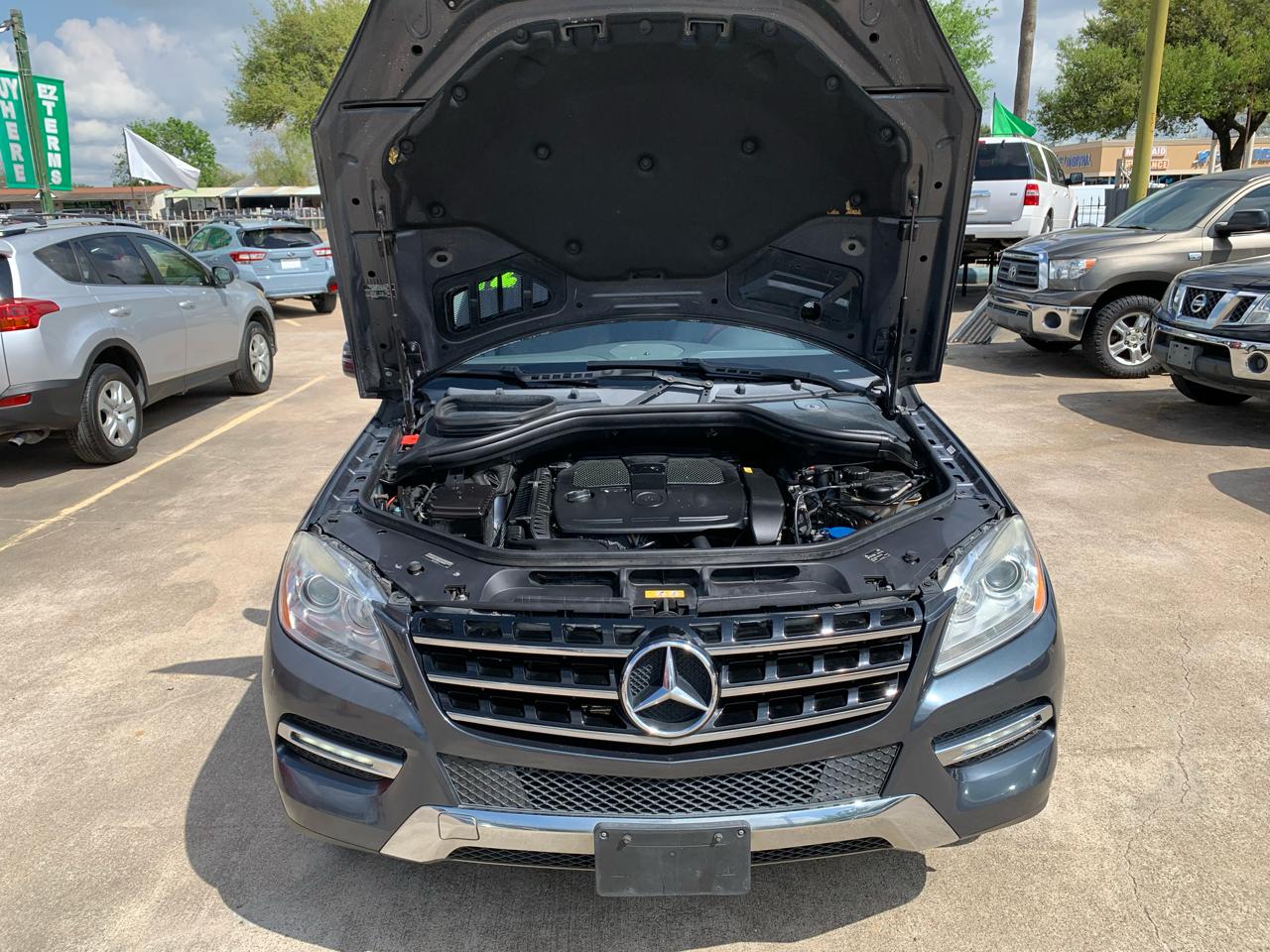 Mercedes-Benz M-Class ML350 4MATIC 2012