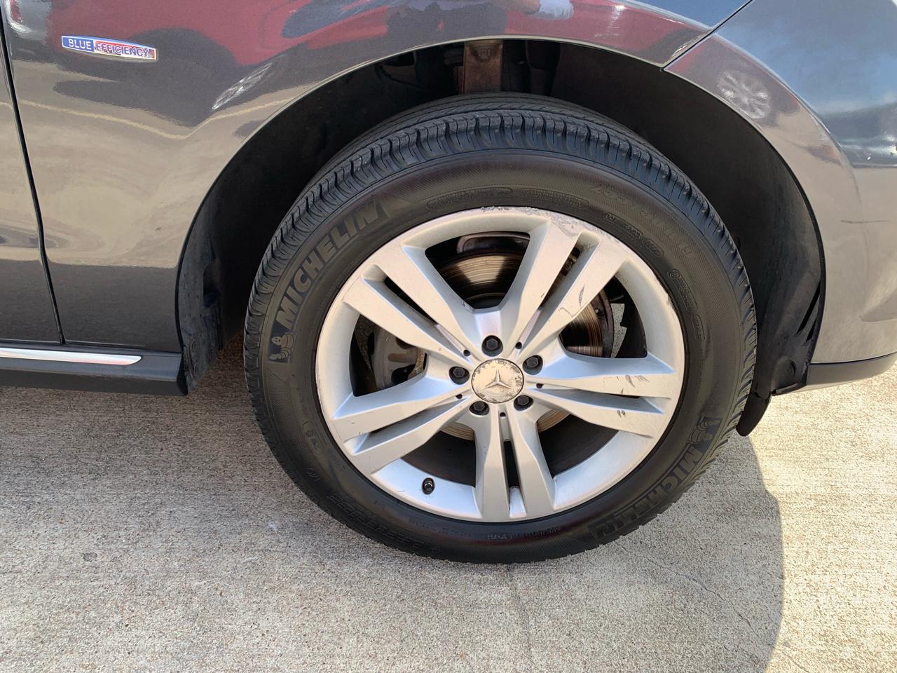 Mercedes-Benz M-Class ML350 4MATIC 2012