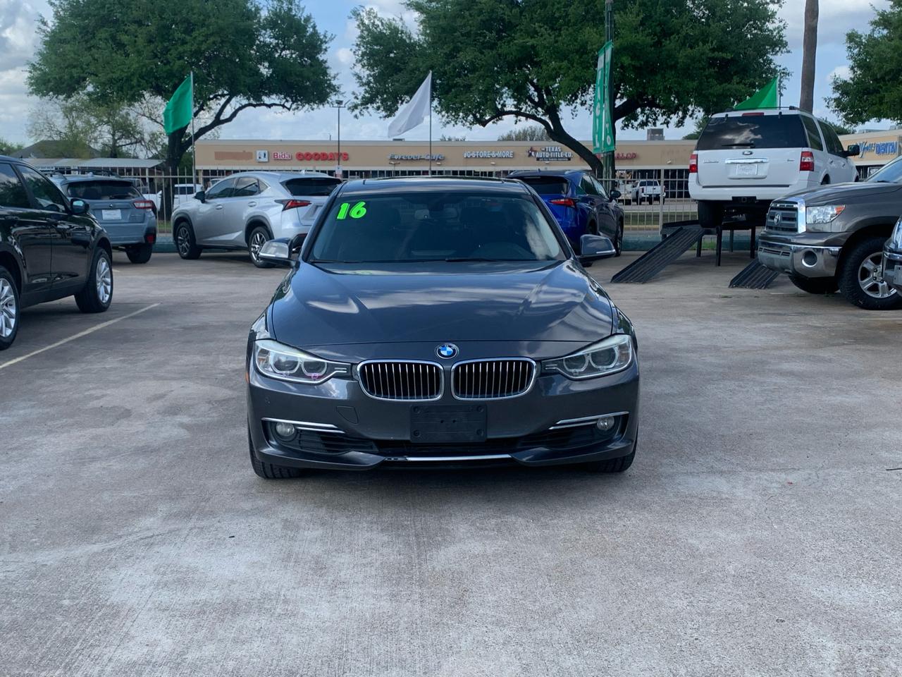 BMW 3-Series 328i Sedan 2015