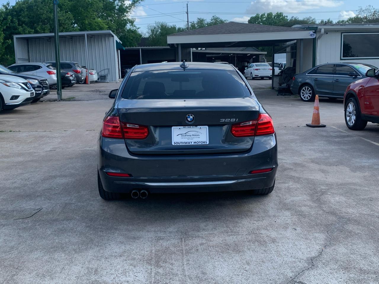 BMW 3-Series 328i Sedan 2015