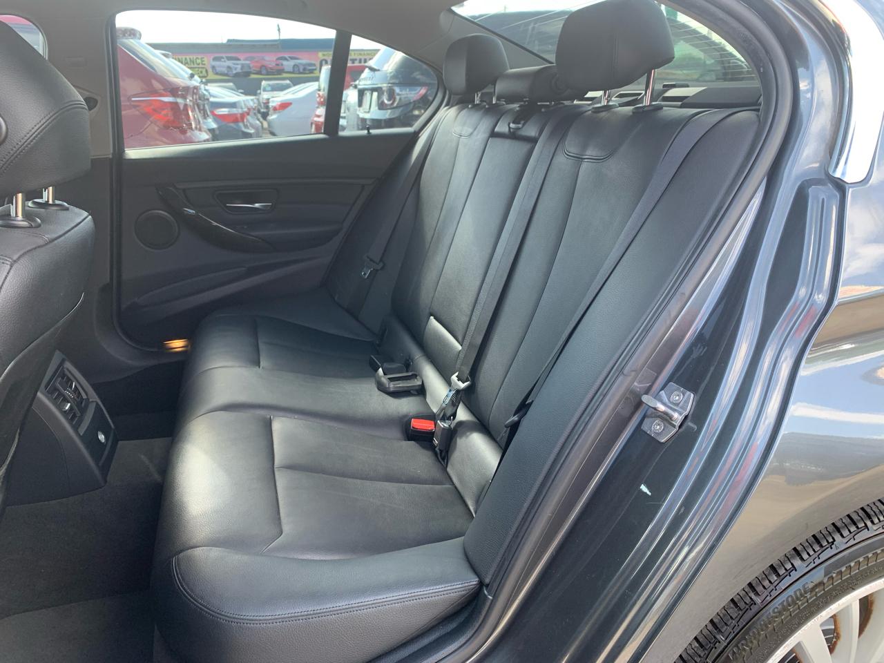 BMW 3-Series 328i Sedan 2015