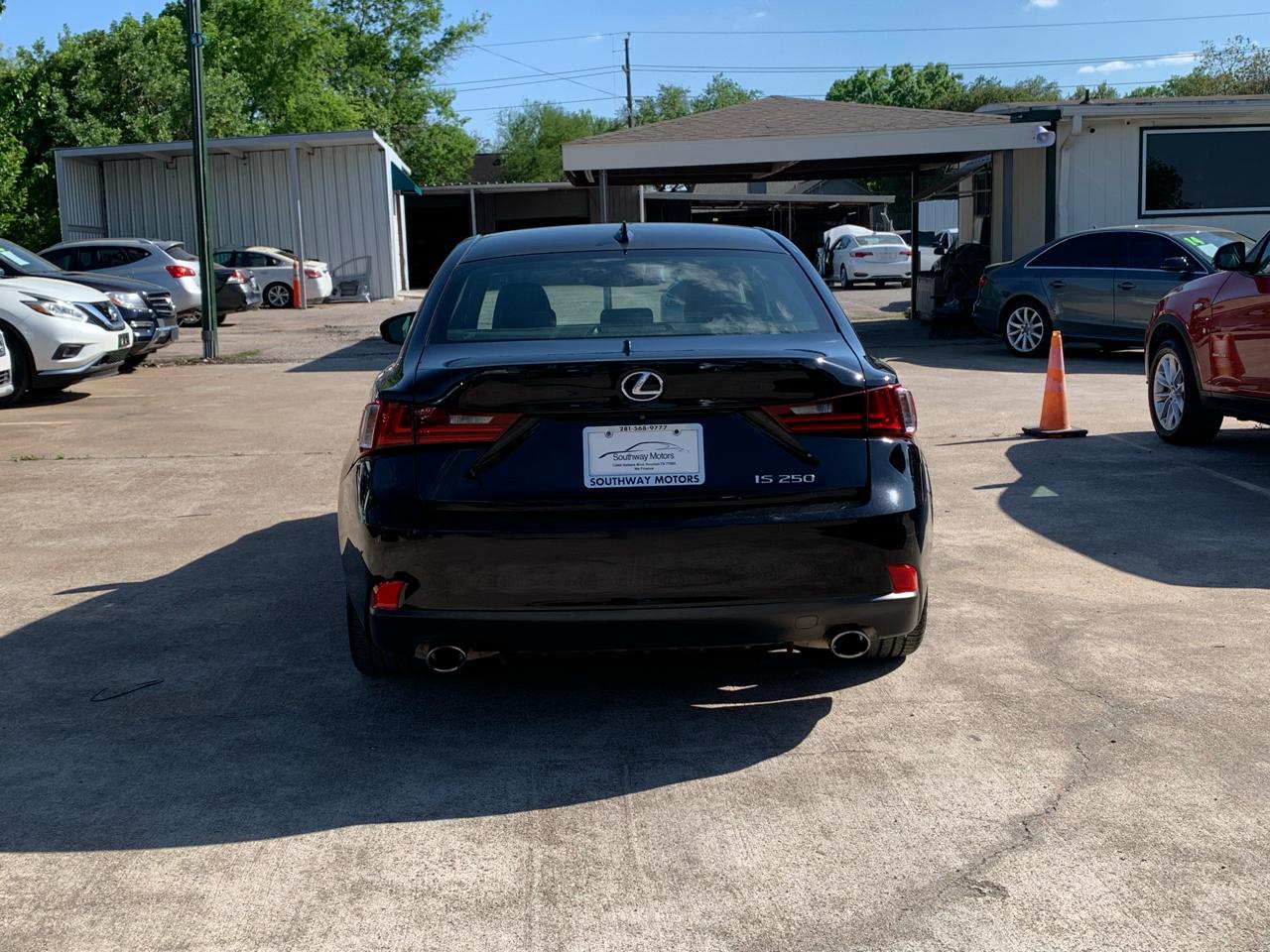 Lexus IS 250 RWD 2014