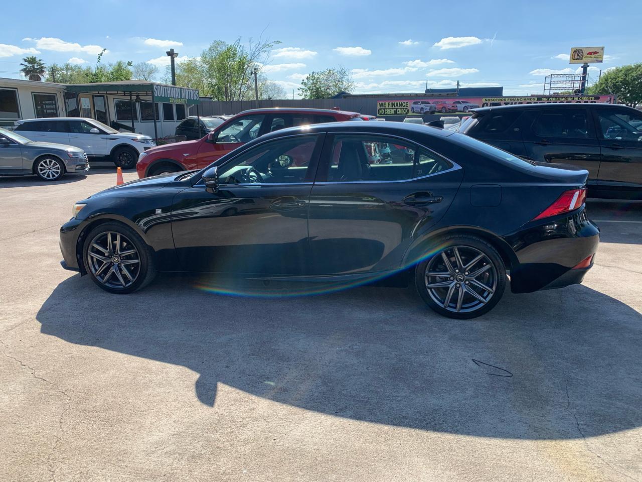 Lexus IS 250 RWD 2014