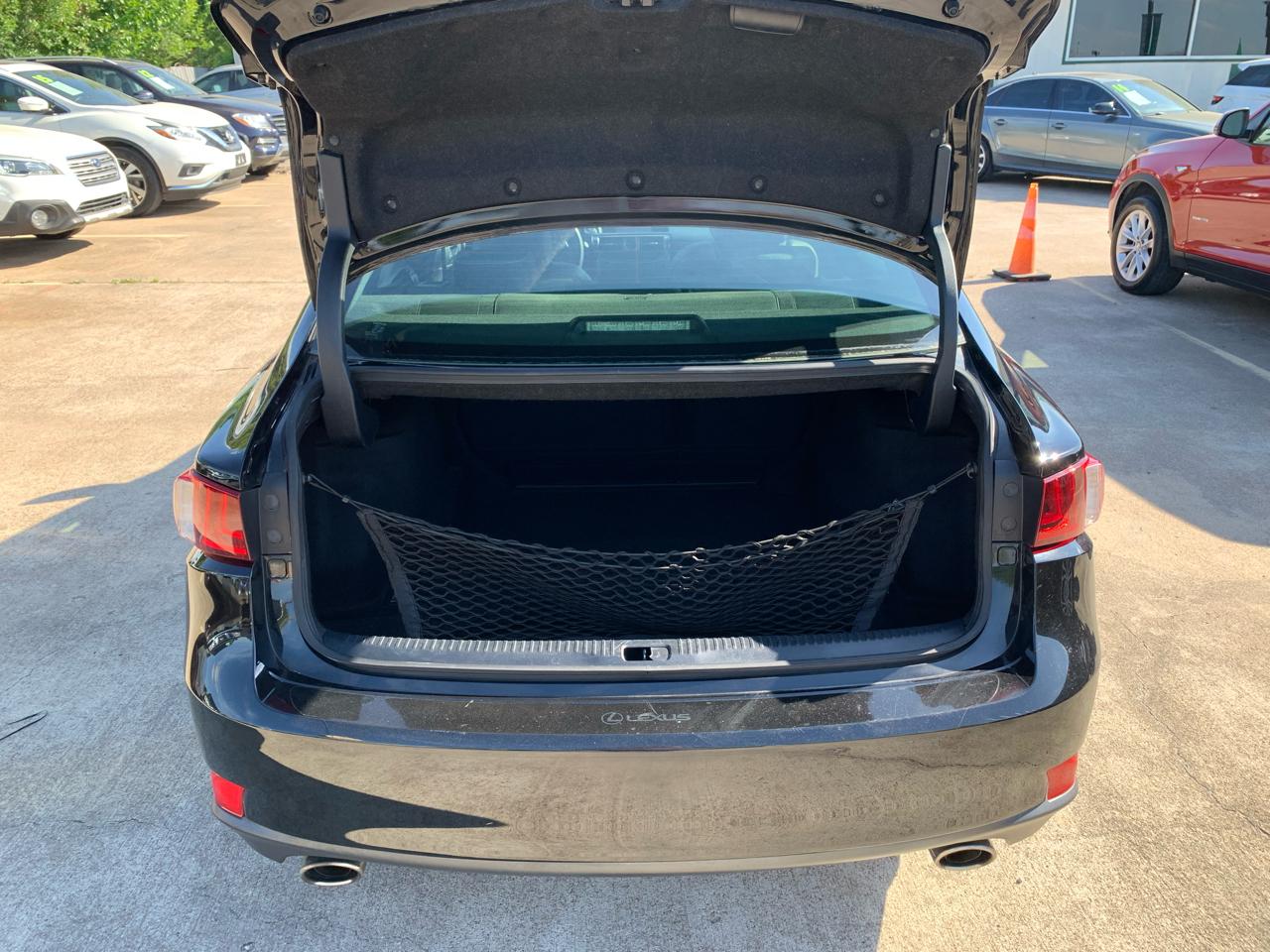 Lexus IS 250 RWD 2014