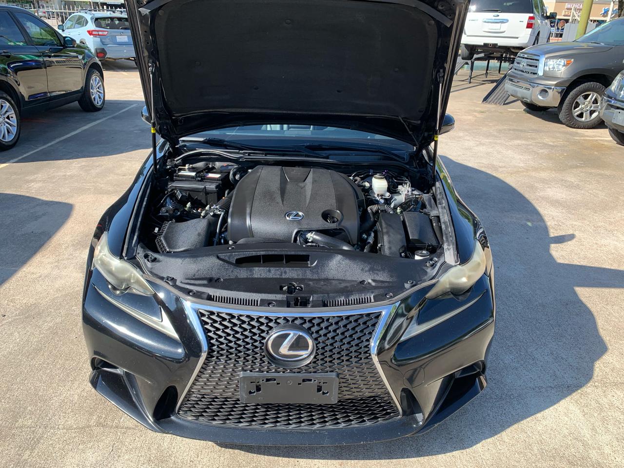 Lexus IS 250 RWD 2014