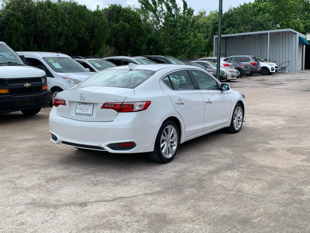 Acura ILX 8-Spd AT w/ Premium Package 2016